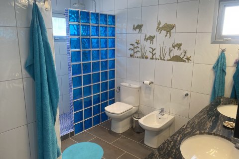 Продажа виллы в Ла Нусия, Аликанте, Испания 4 спальни, 240м2 №122635 - фото 12
