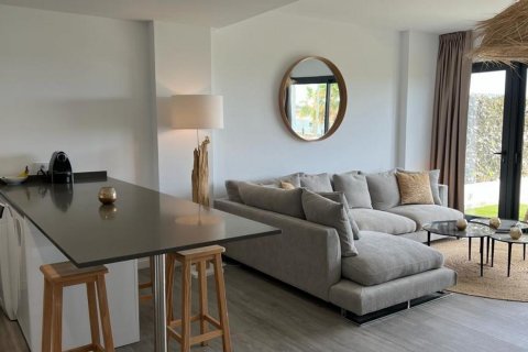 Продажа квартиры в Бенидорм, Аликанте, Испания 2 спальни, 85м2 №122636 - фото 24