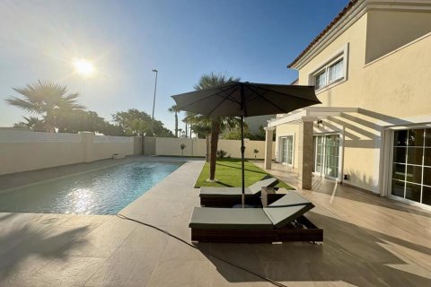 Villa à vendre Murcia, Espagne, 4 chambres, 240 m2 No. 132040 - photo 4