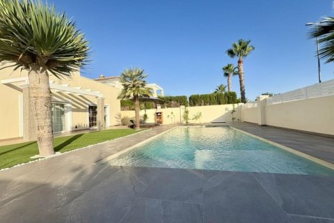 Villa à vendre Murcia, Espagne, 4 chambres, 240 m2 No. 132040 - photo 2
