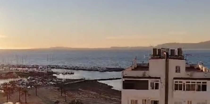 Apartamento L'Arenal, Mallorca, España 4 dormitorios, 108 m2 No. 129957