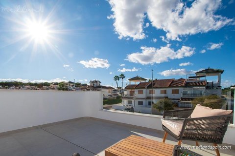 Villa for sale Pilar de la Horadada, Alicante, Spain 3 bedrooms, 111 sq.m. No. 130195 - photo 14