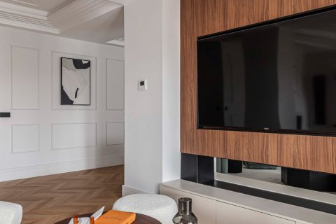Apartment for sale Madrid, Spain 4 bedrooms, 431 sq.m. No. 122743 - photo 9
