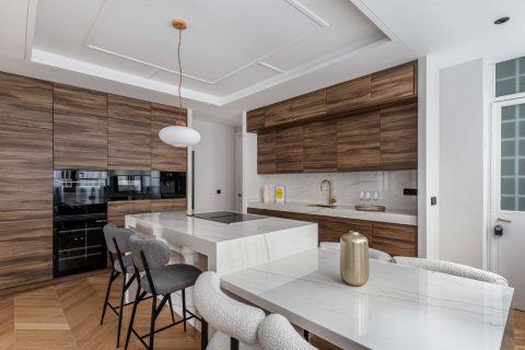 Apartment for sale Madrid, Spain 4 bedrooms, 431 sq.m. No. 122743 - photo 18