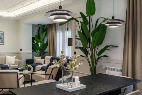 Apartment for sale Madrid, Spain 3 bedrooms, 229 sq.m. No. 122745 - photo 9