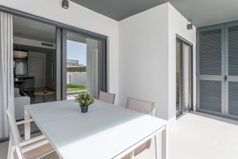 Продажа квартиры в Торревьеха, Аликанте, Испания 2 спальни, 65м2 №122925 - фото 17