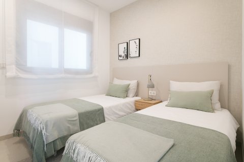 Продажа квартиры в Торревьеха, Аликанте, Испания 2 спальни, 65м2 №122925 - фото 7