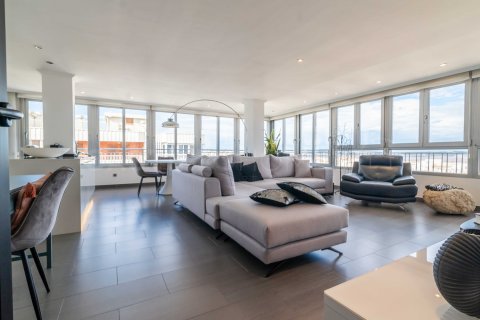 Apartamento en venta Torrevieja, Alicante, España 2 dormitorios, 118 m2 No. 125109 - foto 1