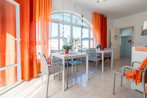 Villa zum Verkauf San Miguel de Salinas, Alicante, Spanien 5 Schlafzimmer, 213 m2 Nr. 125110 - Foto 11