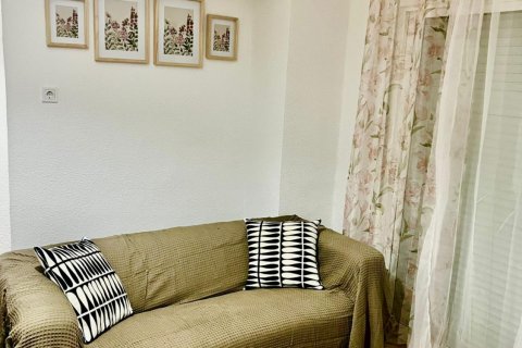 Huoneisto myytävänä Alicante, Espanja, 2 makuuhuonetta, 81 m2 No. 127295 - kuva 1