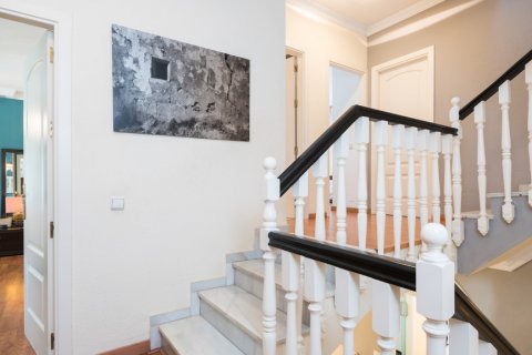 House for sale Nueva Andalucia, Malaga, Spain 5 bedrooms, 323.25 sq.m. No. 122094 - photo 23