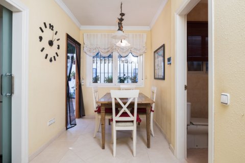 House for sale Nueva Andalucia, Malaga, Spain 5 bedrooms, 323.25 sq.m. No. 122094 - photo 12