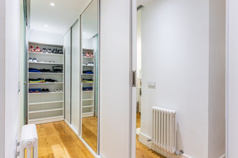 Продажа виллы Виллафранка дель Кастильо, Мадрид, Испания 4 спальни, 400м2 №122096 - фото 18