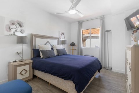 Apartment for sale La Mata, Alicante, Spain 3 bedrooms, 85 sq.m. No. 128641 - photo 10