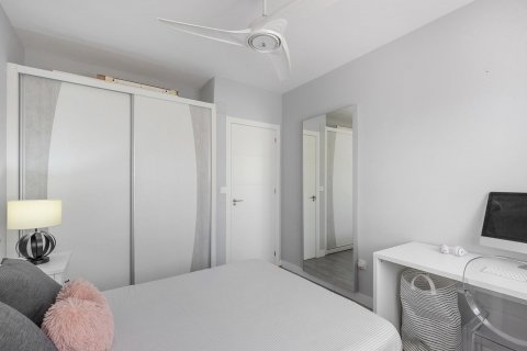 Apartment for sale La Mata, Alicante, Spain 3 bedrooms, 85 sq.m. No. 128641 - photo 14