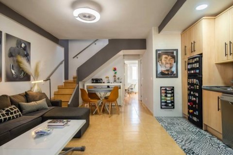 Duplex for sale La Mata, Alicante, Spain 3 bedrooms, 110 sq.m. No. 128640 - photo 2