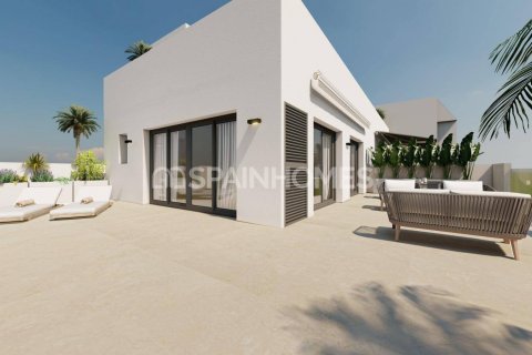 Takvåning till salu Guardamar del Segura, Alicante, Spanien 1 sovrum, 105 kvm. Nr. 120640 - foto 11