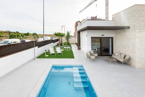Villa zum Verkauf in Orihuela, Alicante, Spanien 2 Schlafzimmer, 73 m2 Nr. 120644 - Foto 3