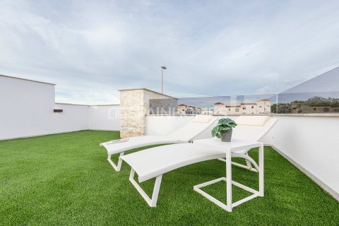 Villa zum Verkauf in Orihuela, Alicante, Spanien 2 Schlafzimmer, 73 m2 Nr. 120644 - Foto 12