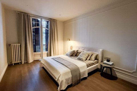 Apartment à vendre Barcelona, Espagne, 4 pièces, 200 m2 No. 122106 - photo 14