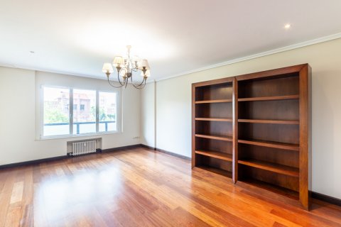 Apartament Madrid, Hiszpania 4 sypialnie, 330 mkw. nr 122113 – zdjęcie 29