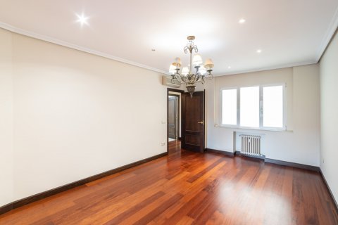 Apartament Madrid, Hiszpania 4 sypialnie, 330 mkw. nr 122113 – zdjęcie 24