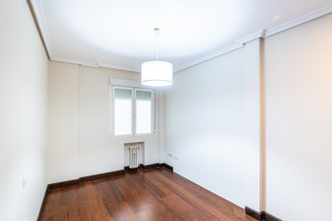 Apartament Madrid, Hiszpania 4 sypialnie, 330 mkw. nr 122113 – zdjęcie 9