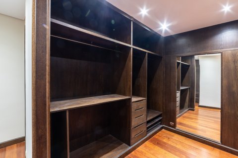 Apartament Madrid, Hiszpania 4 sypialnie, 330 mkw. nr 122113 – zdjęcie 3