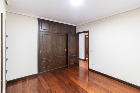 Apartament Madrid, Hiszpania 4 sypialnie, 330 mkw. nr 122113 – zdjęcie 14