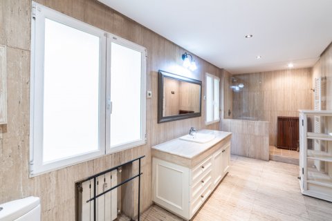 Apartament Madrid, Hiszpania 4 sypialnie, 330 mkw. nr 122113 – zdjęcie 8