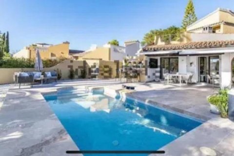Villa zum Verkauf Santa Ponsa, Mallorca, Spanien 4 Schlafzimmer, 150 m2 Nr. 129202 - Foto 1