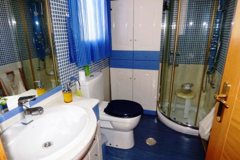 Appartamento in vendita Alicante, Spagna 3 camere da letto, 116 mq. N° 129206 - foto 27