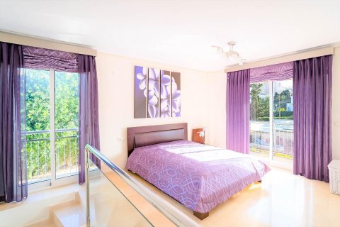 Villa for sale La Mata, Alicante, Spain 5 bedrooms, 367 sq.m. No. 125982 - photo 27
