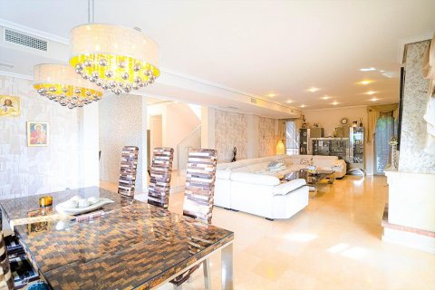 Villa for sale La Mata, Alicante, Spain 5 bedrooms, 367 sq.m. No. 125982 - photo 21