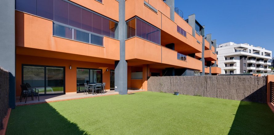 Apartment Villamartin, Alicante, Espagne 2 chambres, 106 m2 No. 125983