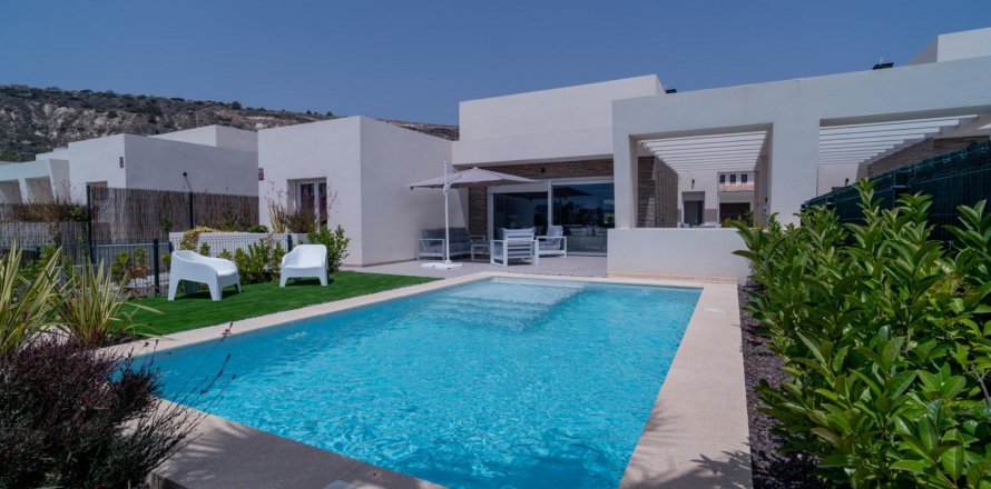 Villa Algorfa, Alicante, Spanien 3 Schlafzimmer, 342 m2 Nr. 125890
