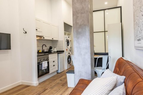 Продажа квартиры в Мадрид, Испания 2 спальни, 60м2 №120055 - фото 17