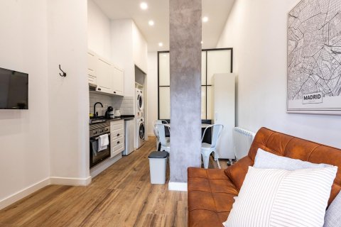 Продажа квартиры в Мадрид, Испания 2 спальни, 60м2 №120055 - фото 14