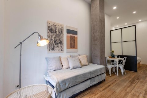 Продажа квартиры в Мадрид, Испания 2 спальни, 60м2 №120055 - фото 4