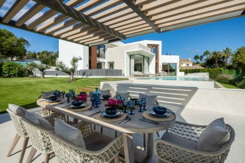 Māja pārdošanā Nueva Andalucia, Malaga, Spānijā 5 istabas, 710 m2 Nr. 120056 - attēls 27