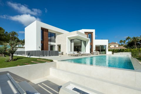Māja pārdošanā Nueva Andalucia, Malaga, Spānijā 5 istabas, 710 m2 Nr. 120056 - attēls 4