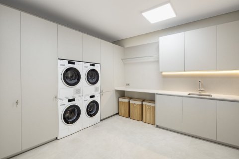 Māja pārdošanā Nueva Andalucia, Malaga, Spānijā 5 istabas, 710 m2 Nr. 120056 - attēls 18