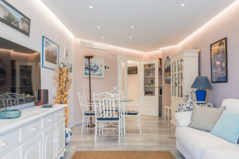 Huoneisto myytävänä Marbella, Malaga, Espanja, 2 makuuhuonetta, 95 m2 No. 120058 - kuva 3