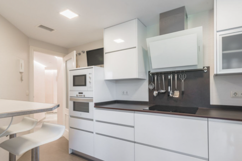 Huoneisto myytävänä Marbella, Malaga, Espanja, 2 makuuhuonetta, 95 m2 No. 120058 - kuva 13