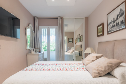 Huoneisto myytävänä Marbella, Malaga, Espanja, 2 makuuhuonetta, 95 m2 No. 120058 - kuva 5