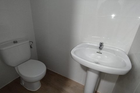 Liikekiinteistö vuokrattavana La Florida, Alicante, Espanja , 55 m2 No. 120054 - kuva 13