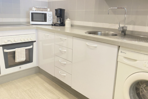Продажа квартиры в Нуэва Андалусия, Малага, Испания 1 спальня, 59м2 №120057 - фото 13