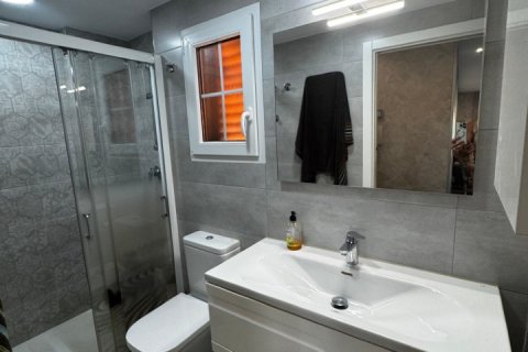 Bungalow for sale San Javier, Murcia, Spain 2 bedrooms, 90 sq.m. No. 129242 - photo 13