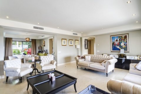 Villa à vendre Marbella, Malaga, Espagne, 5 chambres, 573 m2 No. 127488 - photo 23