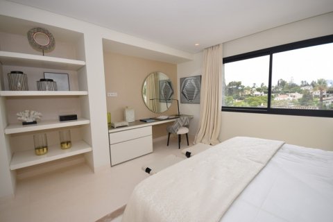 Villa for sale Nueva Andalucia, Malaga, Spain 4 bedrooms, 370 sq.m. No. 127492 - photo 9